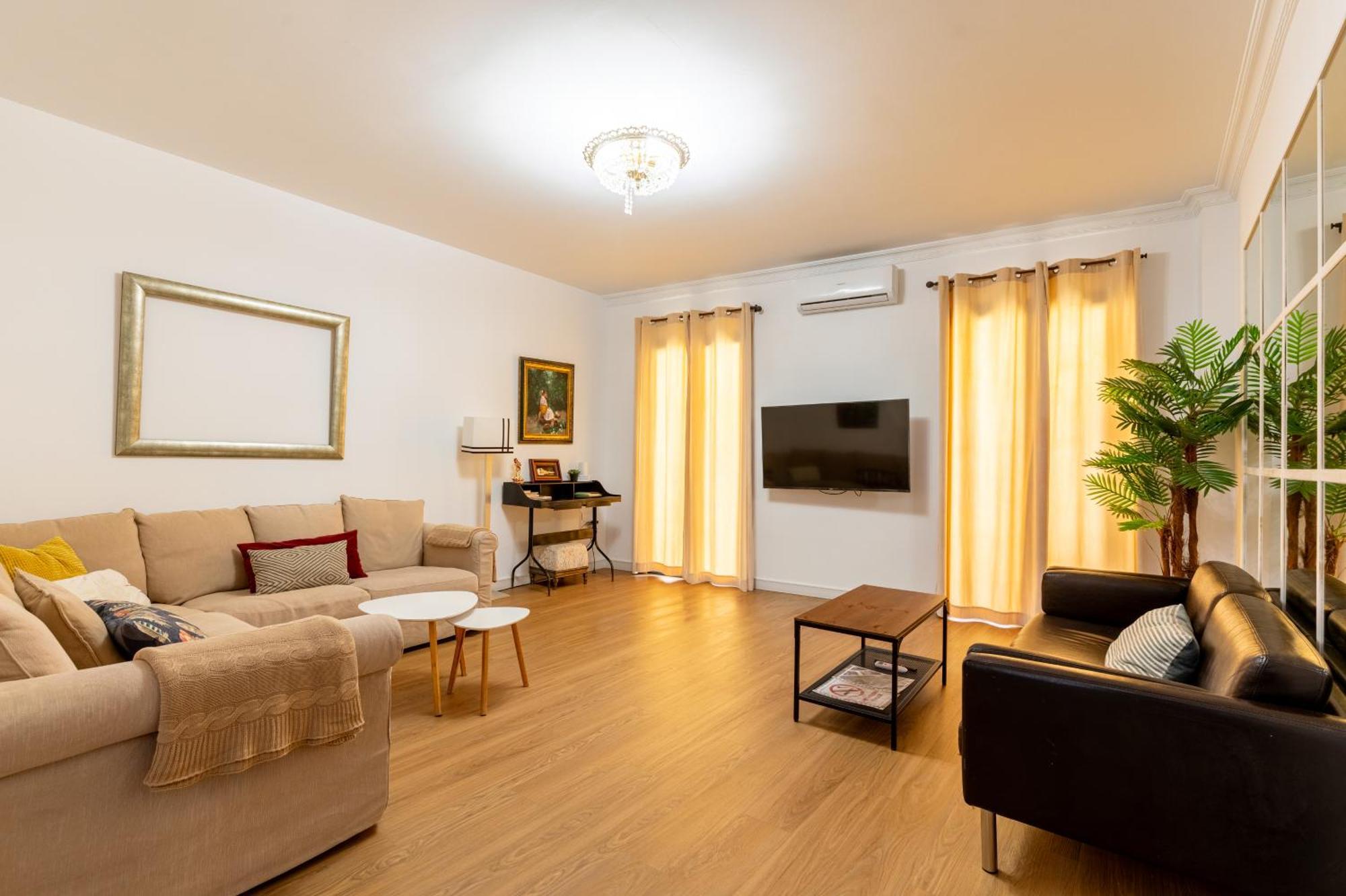 House Sevillana Parking Ngoại thất bức ảnh