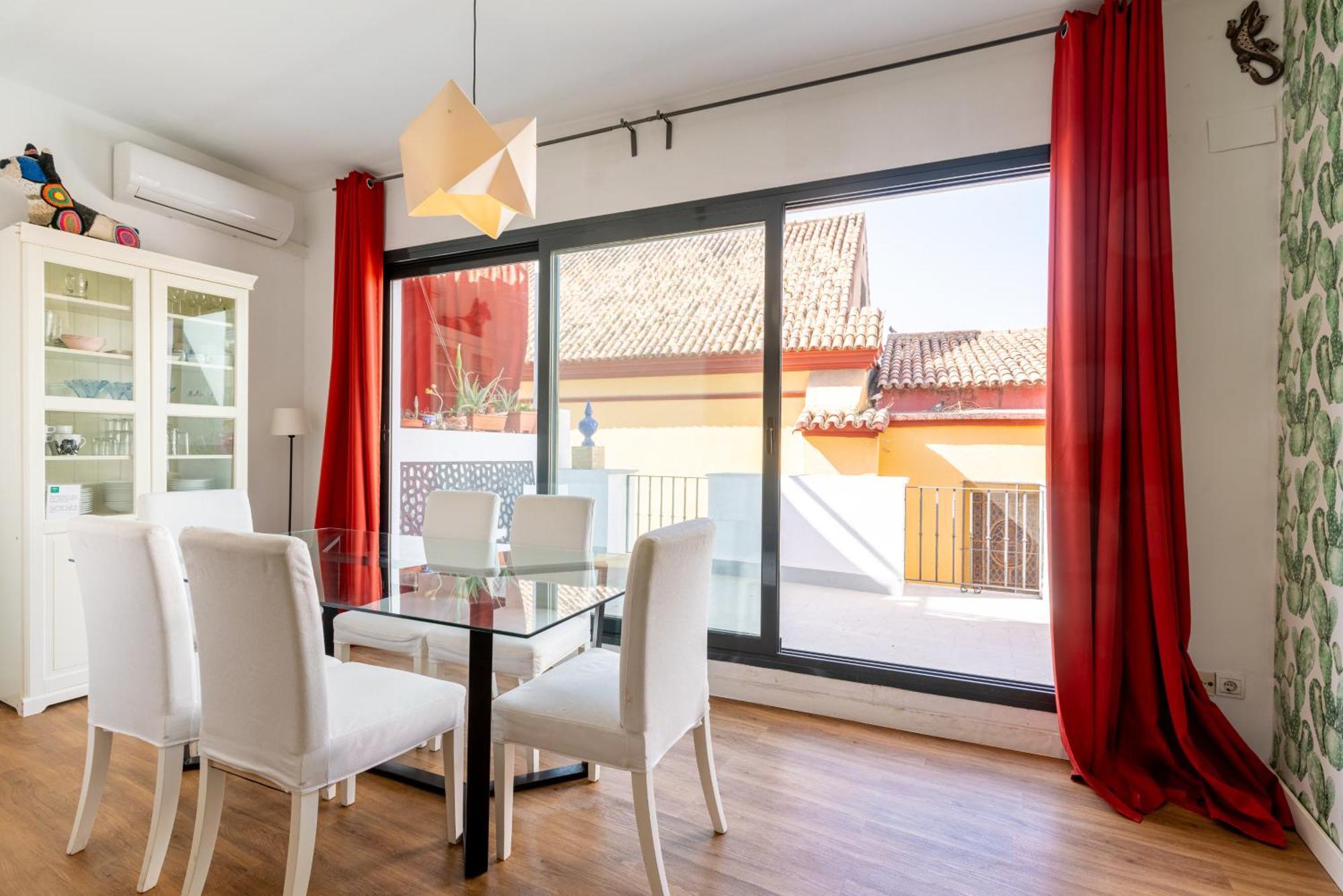 House Sevillana Parking Ngoại thất bức ảnh