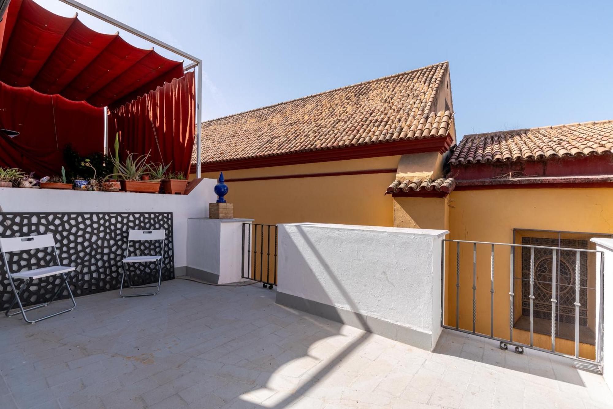 House Sevillana Parking Ngoại thất bức ảnh
