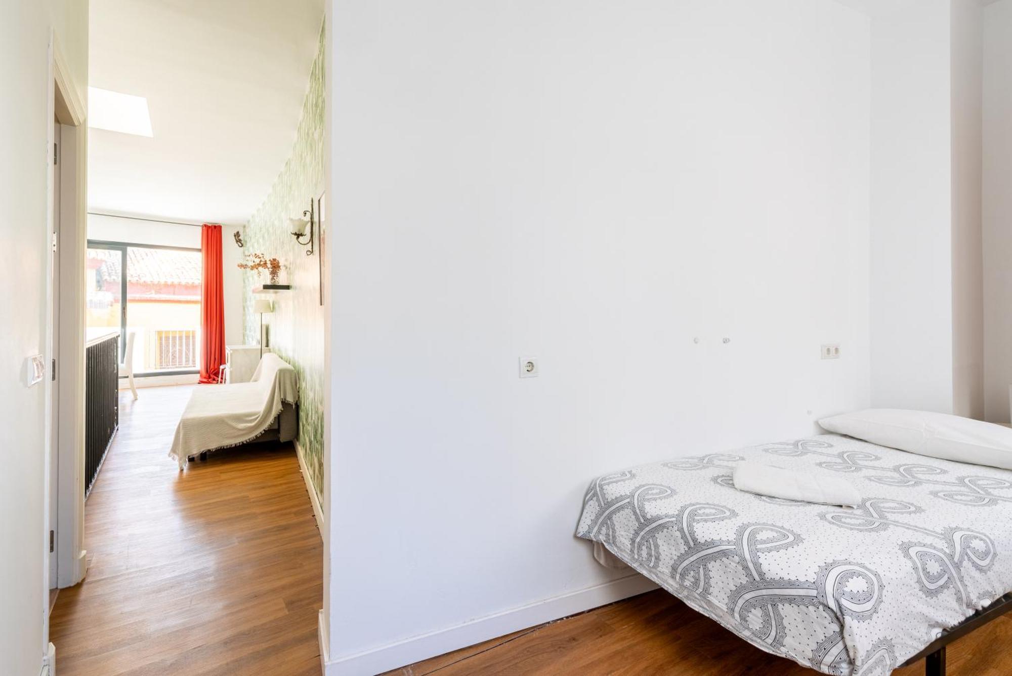 House Sevillana Parking Ngoại thất bức ảnh